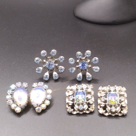Lot of 3 pairs of Blue Rhinestones Glass opaline Clip Earrings  Coro - Picture 1 of 4